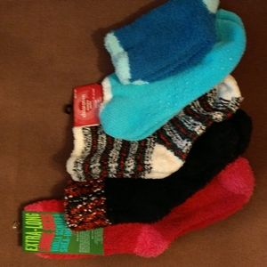 NWT Socks...5 pairs of warm, cozy women's socks